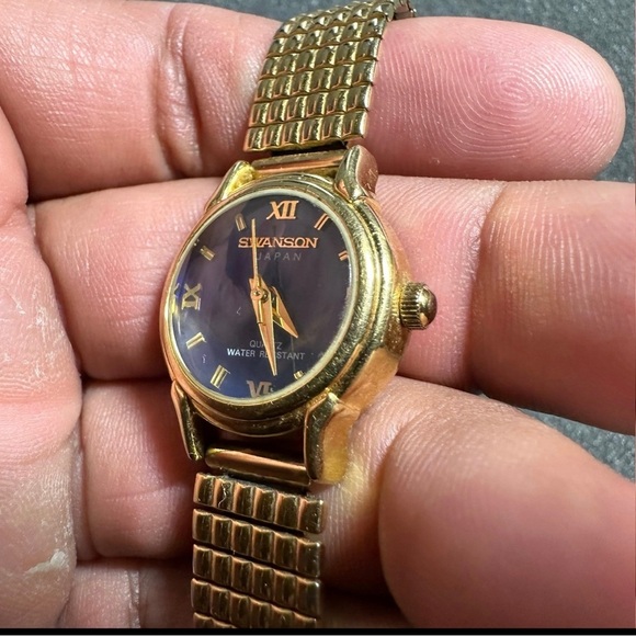 Swanson Miyota Ladies Quartz Watch Gold Tone Blue Dial Working New Battery - Picture 3 of 11